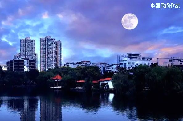 �����������ɫ