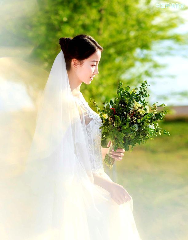 ����·��������һƬ����